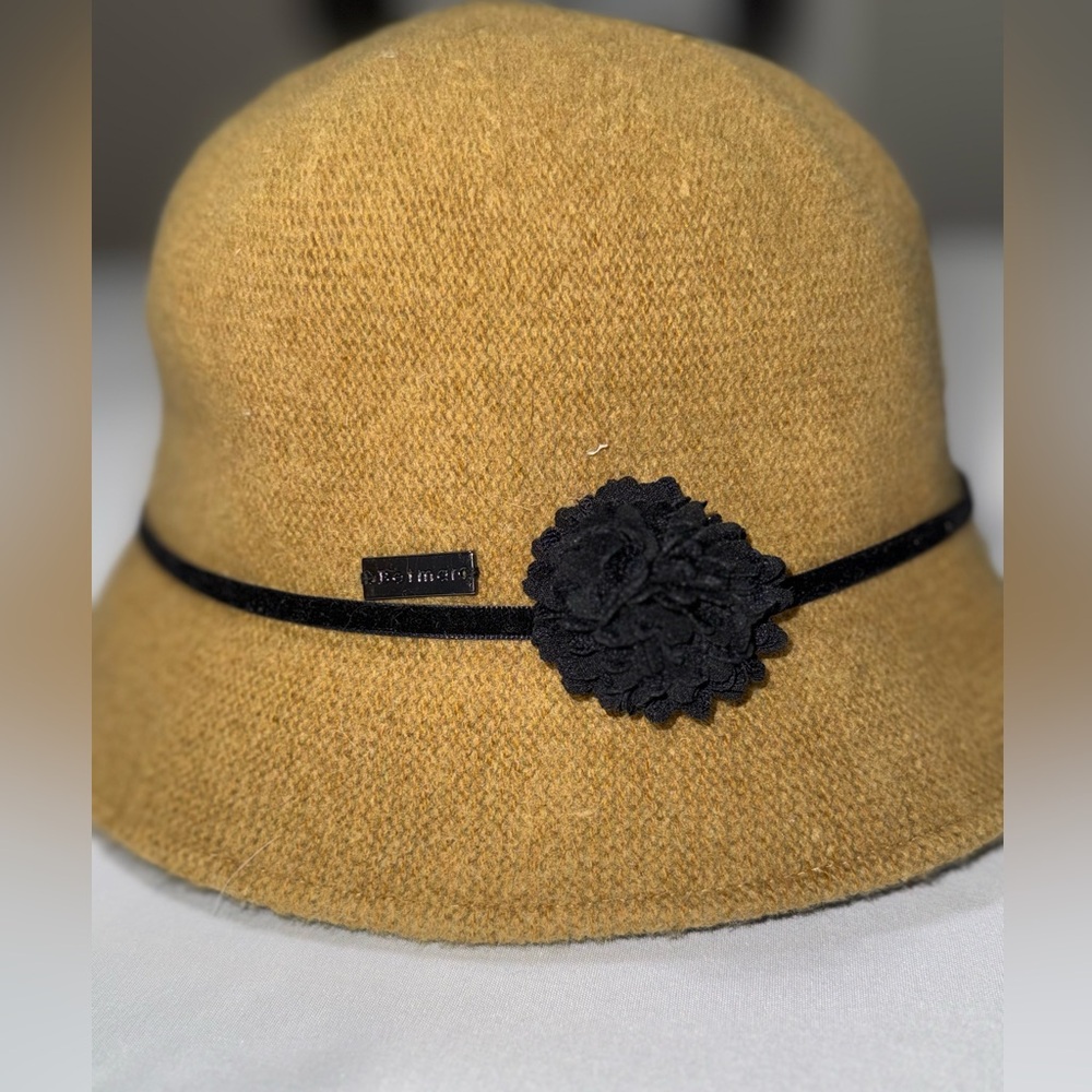 Vintage Style Betmar New York Camel Wool Blend Cloche Bucket Hat OS One Size